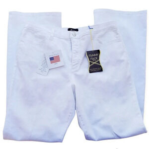 Nydj tummy tuck White Jeans size 18 **priced To Sell**